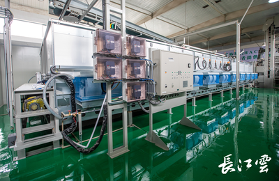 湖北夷陵智能“無人工廠”按下潔凈制茶開機(jī)鍵